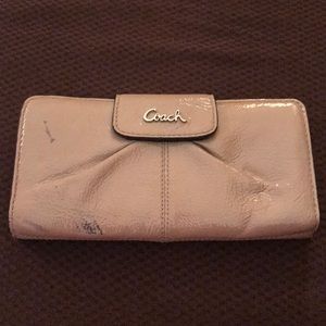 Coach outlet wallet